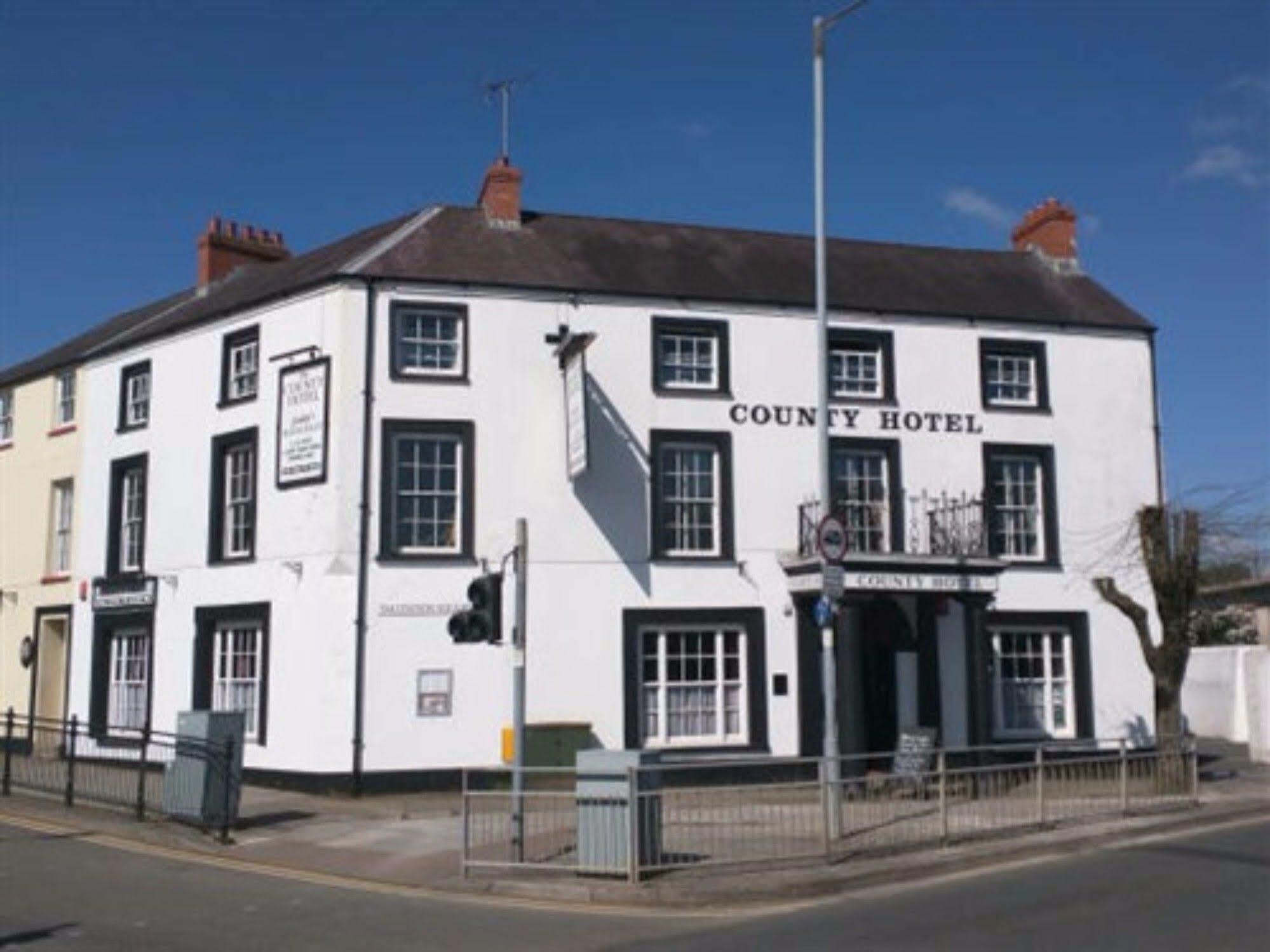 The County Hotel ハバーフォードウェスト エクステリア 写真